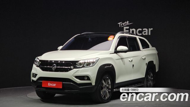 SsangYong Rexton 2018 thumb 2