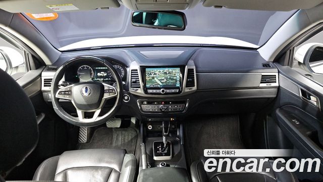 SsangYong Rexton 2018 thumb 7