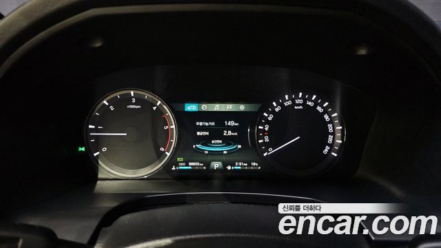 SsangYong Rexton 2018 thumb 8
