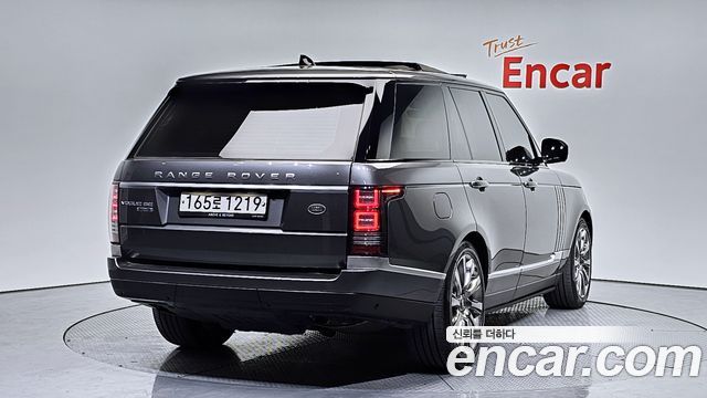Land Rover Range Rover 2017 thumb 3