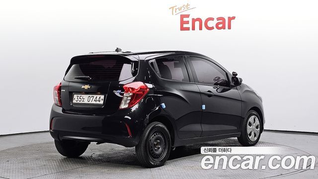 Chevrolet Spark 2016 thumb 2