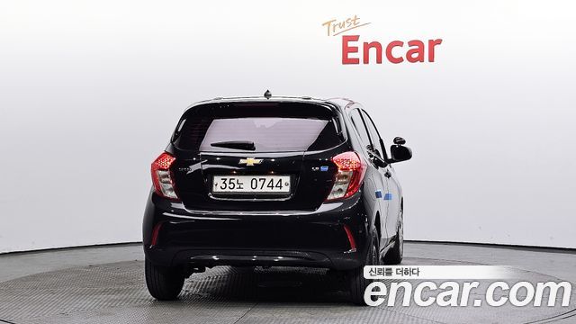 Chevrolet Spark 2016 thumb 4
