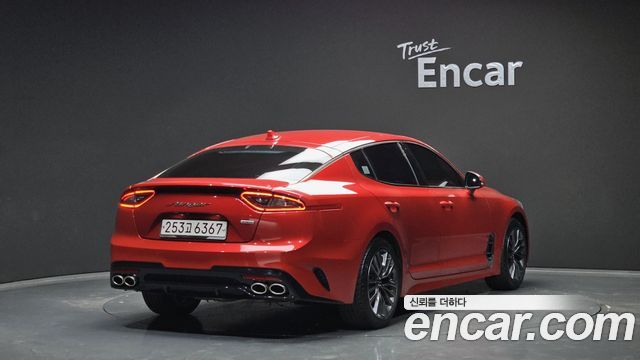 Kia Stinger 2019 thumb 3