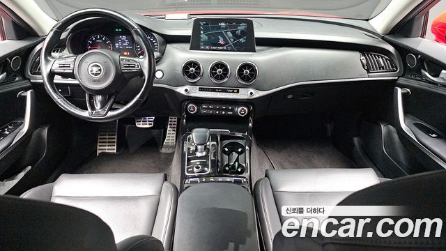 Kia Stinger 2019 thumb 7