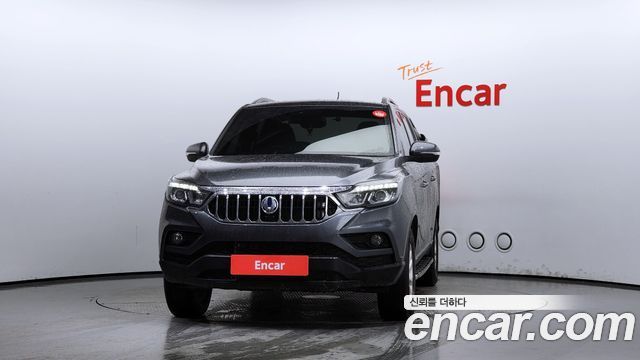SsangYong Rexton 2020 thumb 4