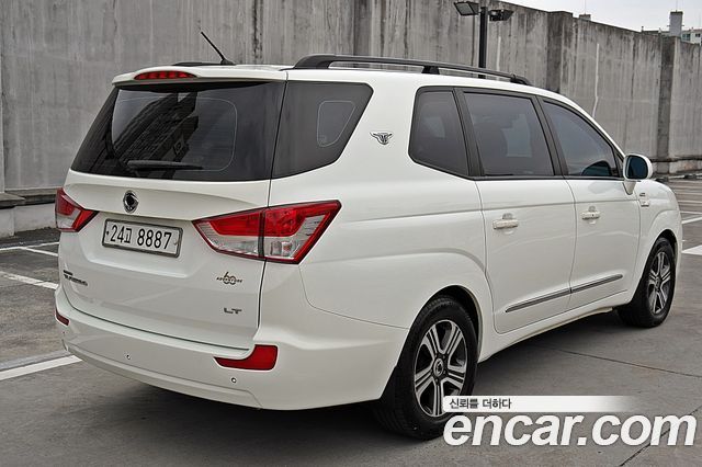 SsangYong Korando 2014 thumb 3