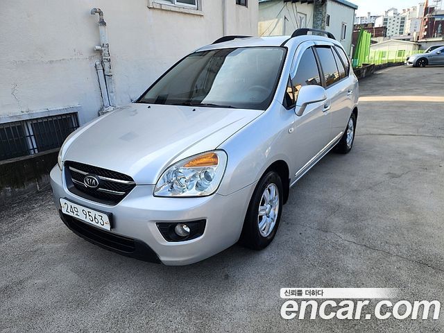 Kia Carens 2010 thumb 2