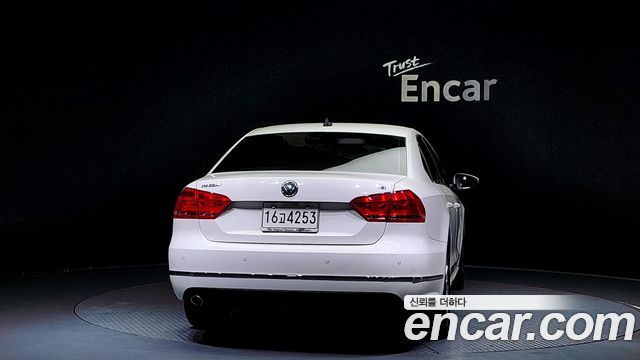 Volkswagen Passat 2015 thumb 4