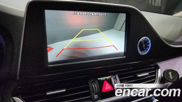 Hyundai Grandeur 2017 thumb 12