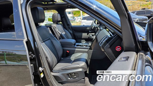 Land Rover Discovery 2019 thumb 10