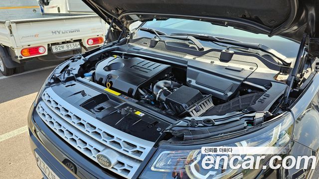 Land Rover Discovery Sport 2019 thumb 7