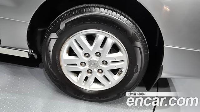 Hyundai Starex 2015 thumb 5