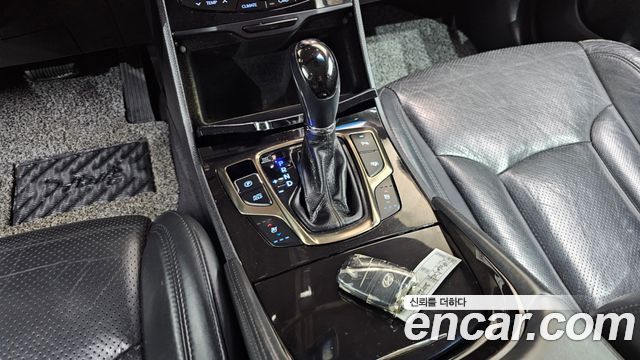 Hyundai Grandeur 2012 thumb 9