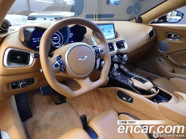 Aston Martin Vantage 4.0T V8 2023 thumb 5