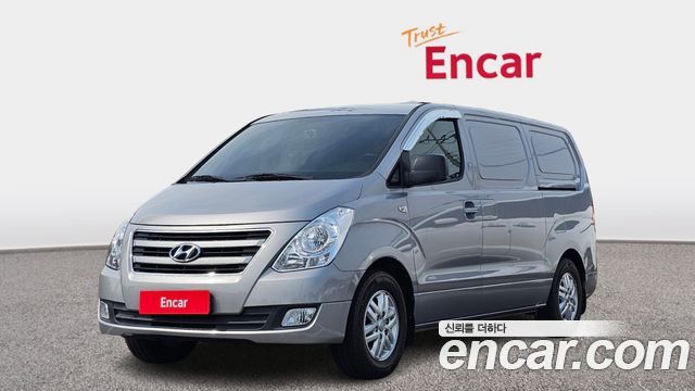 Hyundai Starex 2017 thumb 2
