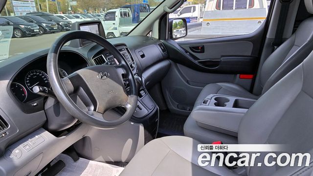 Hyundai Starex 2017 thumb 7