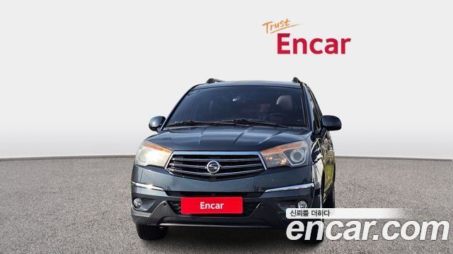 SsangYong Korando 2014 thumb 4