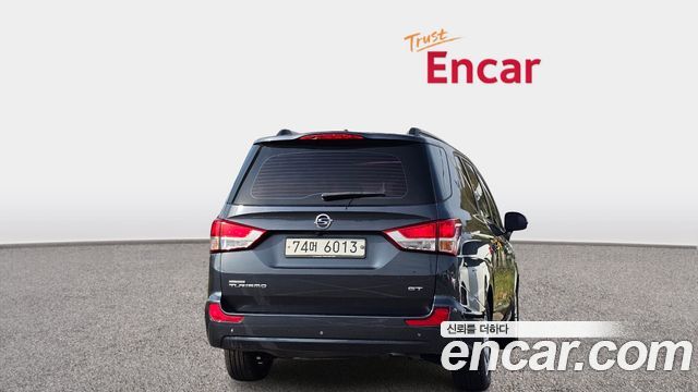 SsangYong Korando 2014 thumb 5