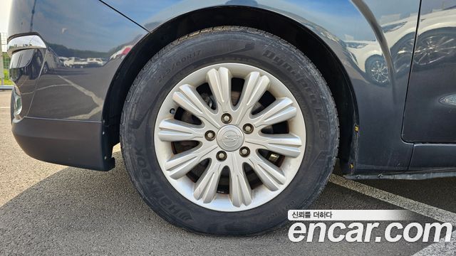 SsangYong Korando 2014 thumb 6