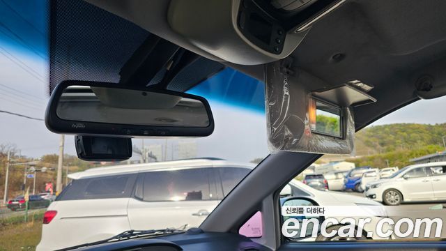 SsangYong Korando 2014 thumb 11