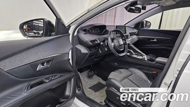 Peugeot 5008 2018 thumb 10
