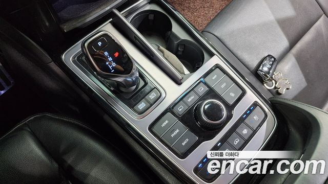 Hyundai Equus 2014 thumb 10