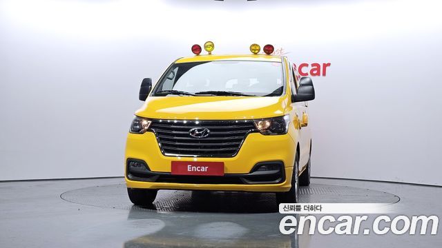Hyundai Starex 2019 thumb 4