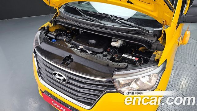 Hyundai Starex 2019 thumb 7
