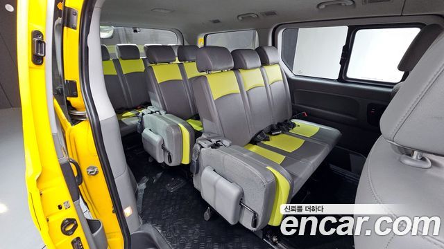 Hyundai Starex 2019 thumb 12