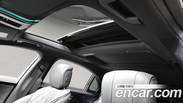 Mercedes-Benz S-Class 2023 thumb 12