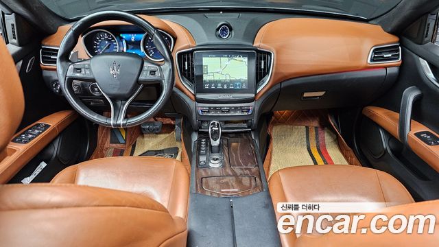 Maserati Ghibli 2017 thumb 8
