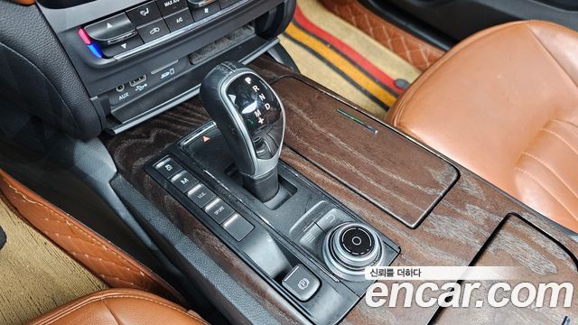 Maserati Ghibli 2017 thumb 10