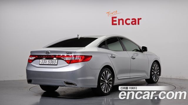 Hyundai Grandeur 2013 thumb 3