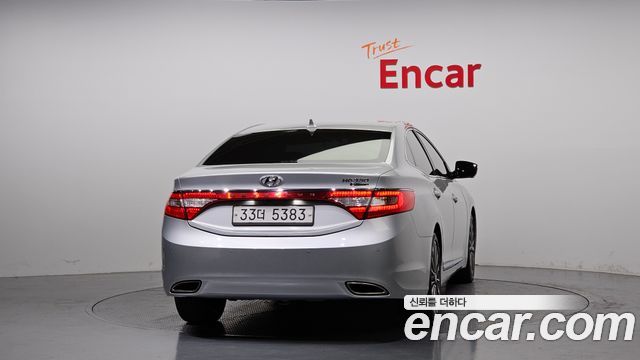 Hyundai Grandeur 2013 thumb 5