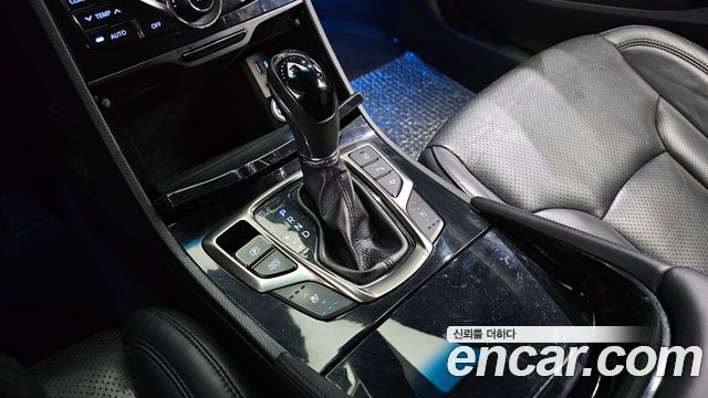 Hyundai Grandeur 2013 thumb 10
