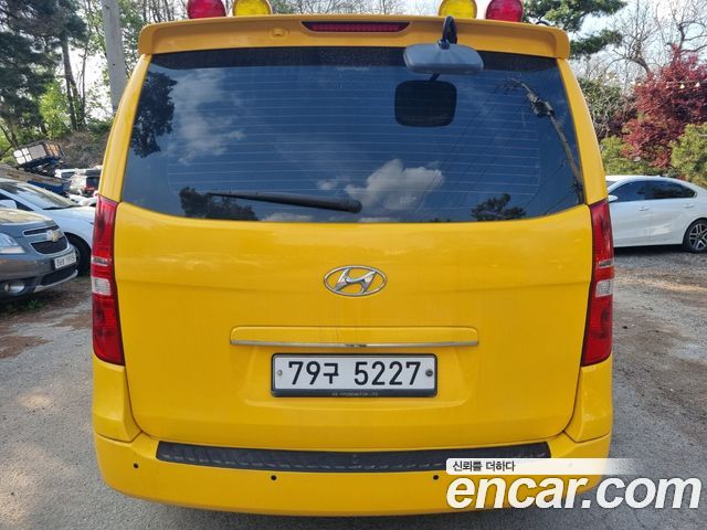Hyundai Starex 2015 thumb 6