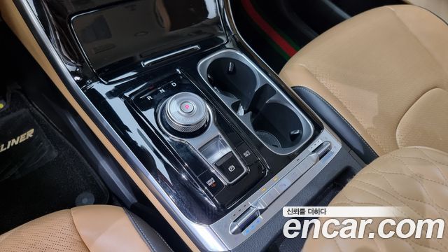 Kia Carnival 2020 thumb 9