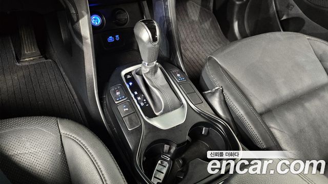 Hyundai Santa Fe 2018 thumb 10