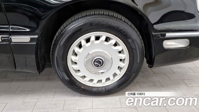 Hyundai Dynasty 2002 thumb 6