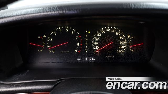 Hyundai Dynasty 2002 thumb 9