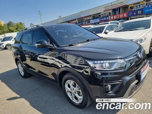 SsangYong Tivoli 2023 thumb 3