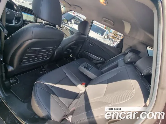 SsangYong Tivoli 2023 thumb 8