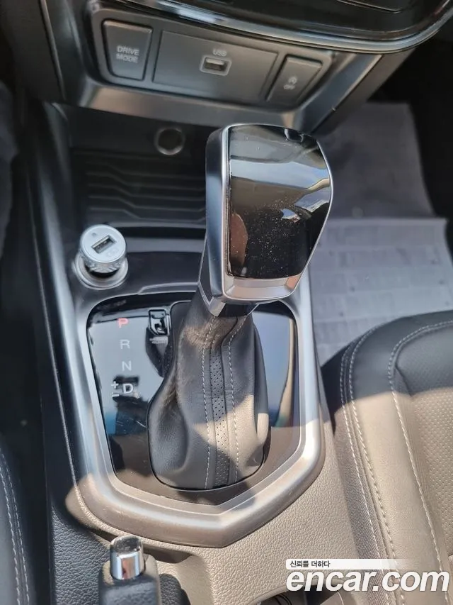 SsangYong Tivoli 2023 thumb 9