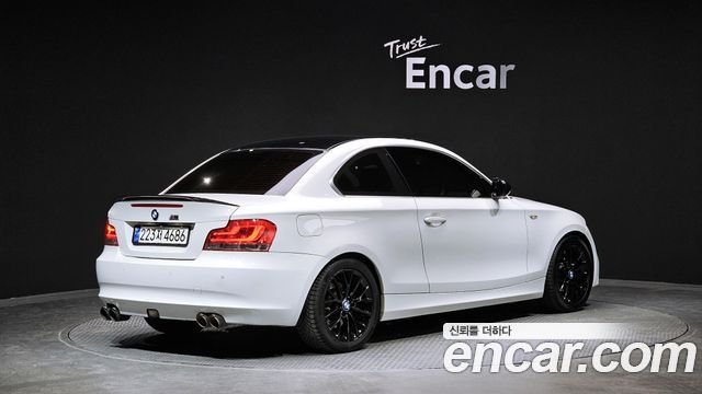 BMW 1 серии 2012 thumb 3