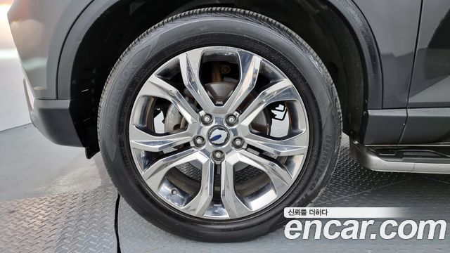 SsangYong Rexton 2018 thumb 5