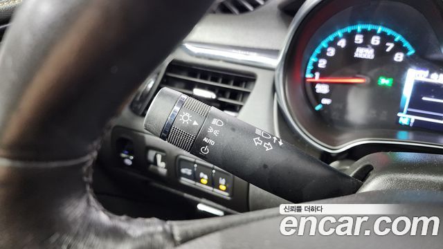 Chevrolet Impala 2017 thumb 12