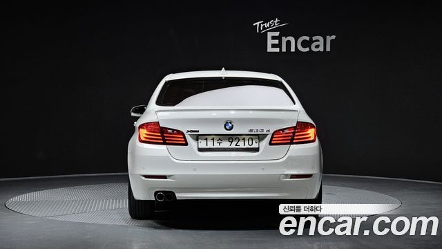BMW 5 серии 2015 thumb 5