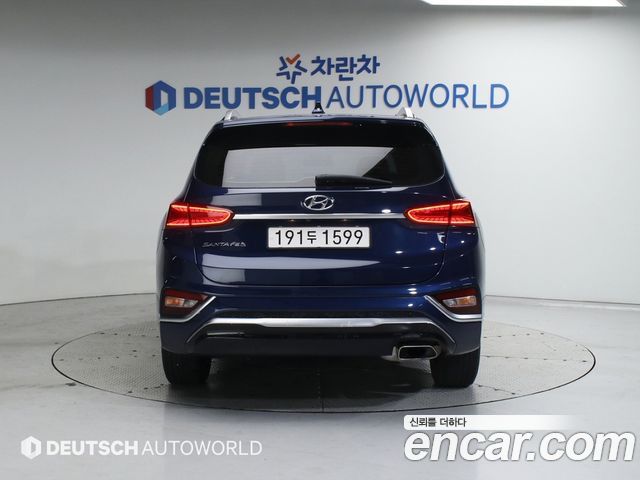 Hyundai Santa Fe 2019 thumb 4