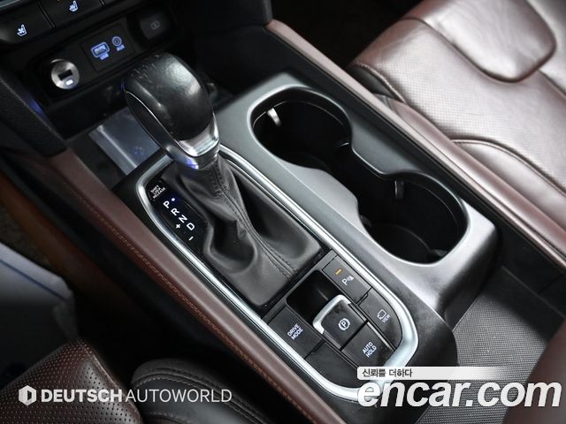 Hyundai Santa Fe 2019 thumb 9