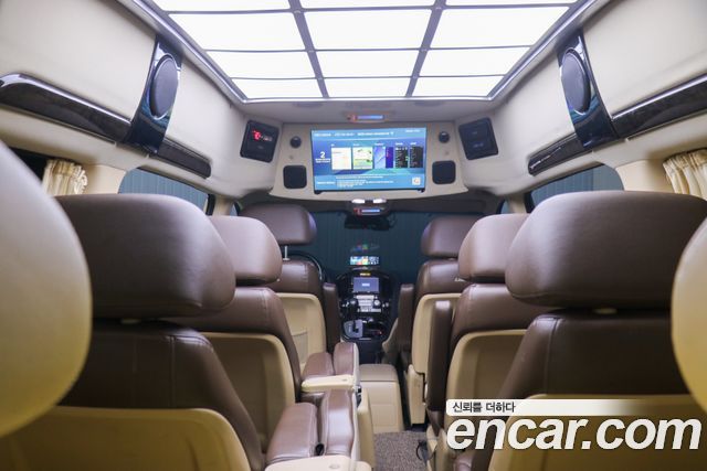 Hyundai Starex 2015 thumb 6